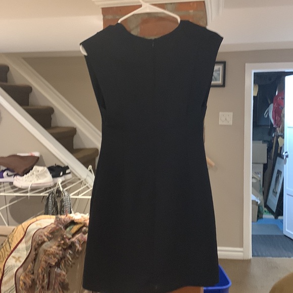 Wilfred size 0 black sleeveless dress - Picture 4 of 4